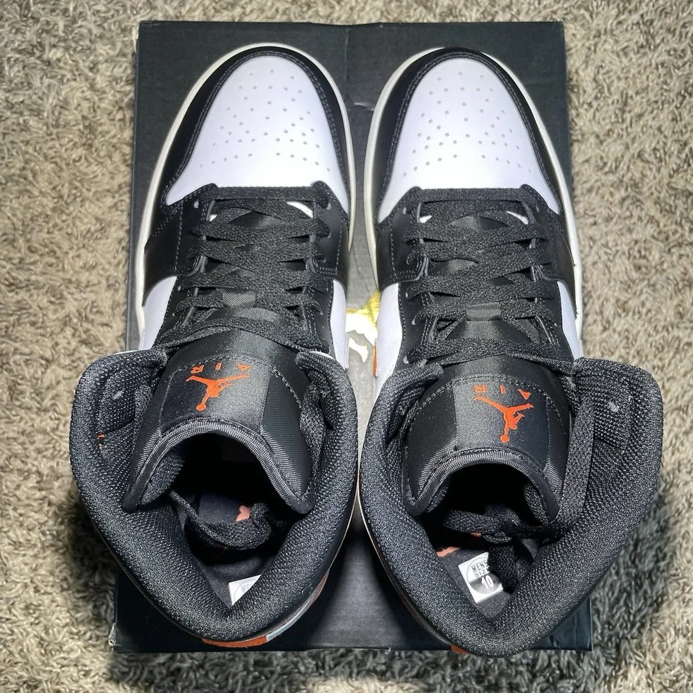 Air Jordan 1 Mid Mens Size 10 Shoes 